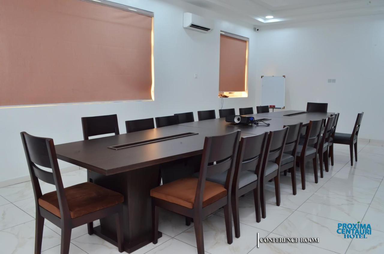 Proxima Centauri Hotel Port Harcourt Buitenkant foto