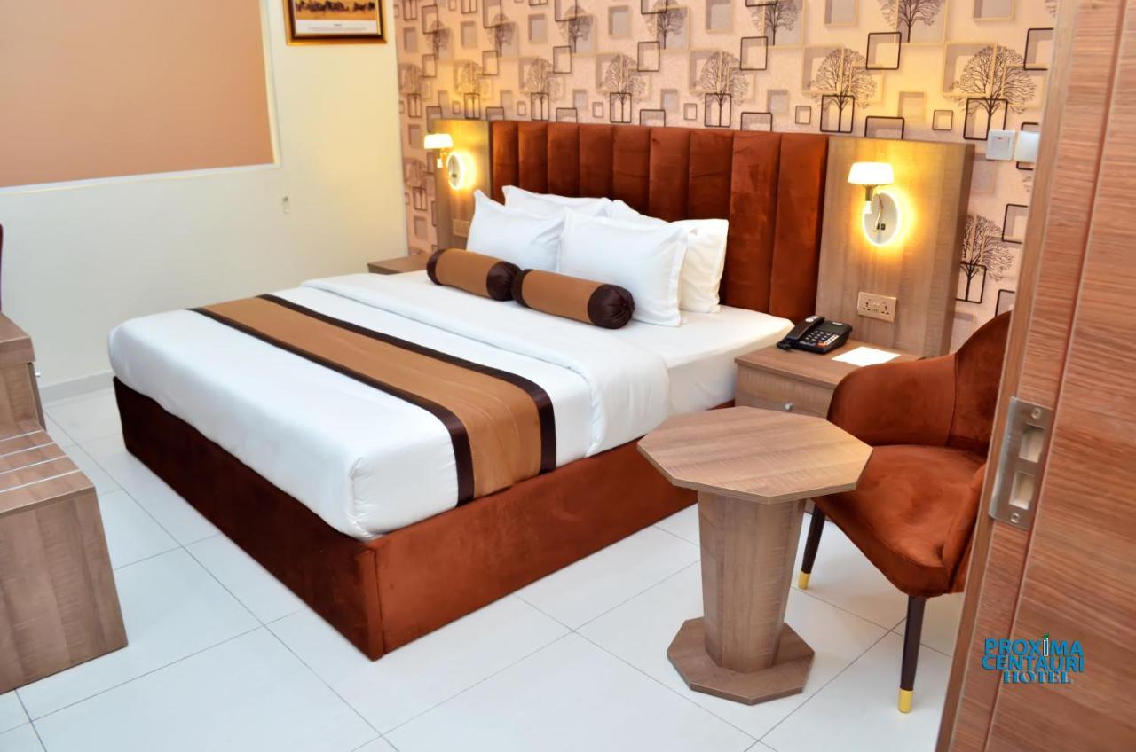 Proxima Centauri Hotel Port Harcourt Buitenkant foto