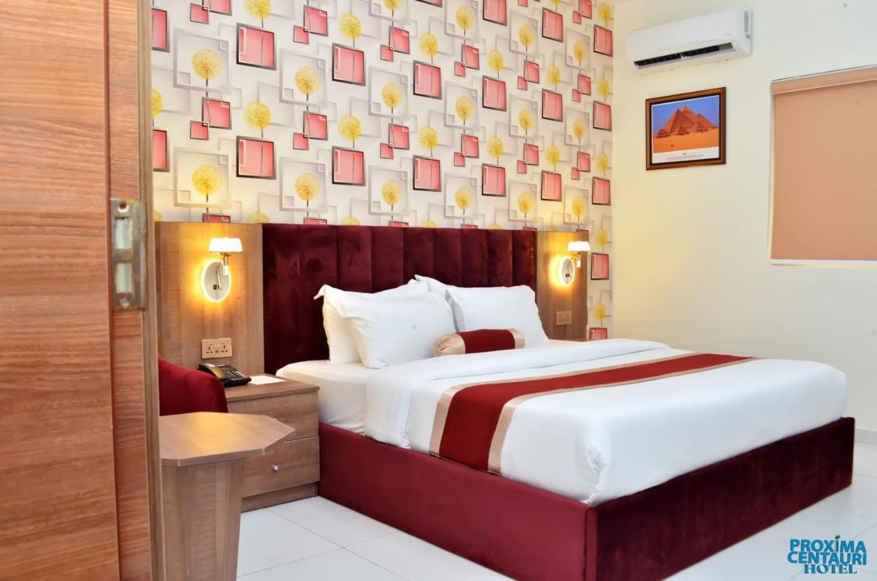 Proxima Centauri Hotel Port Harcourt Buitenkant foto