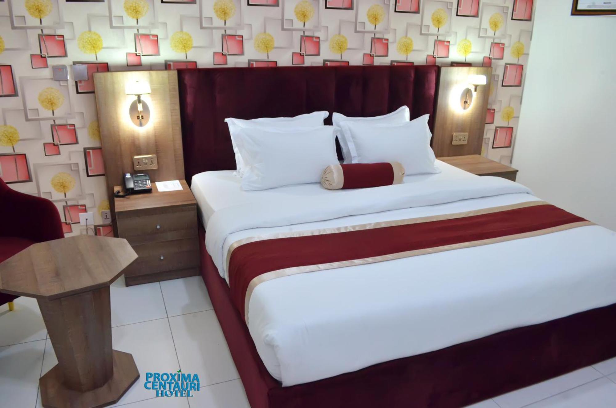 Proxima Centauri Hotel Port Harcourt Buitenkant foto